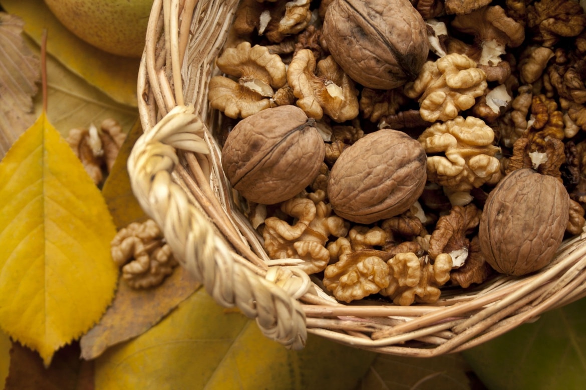 diet change for healthy skin nuts